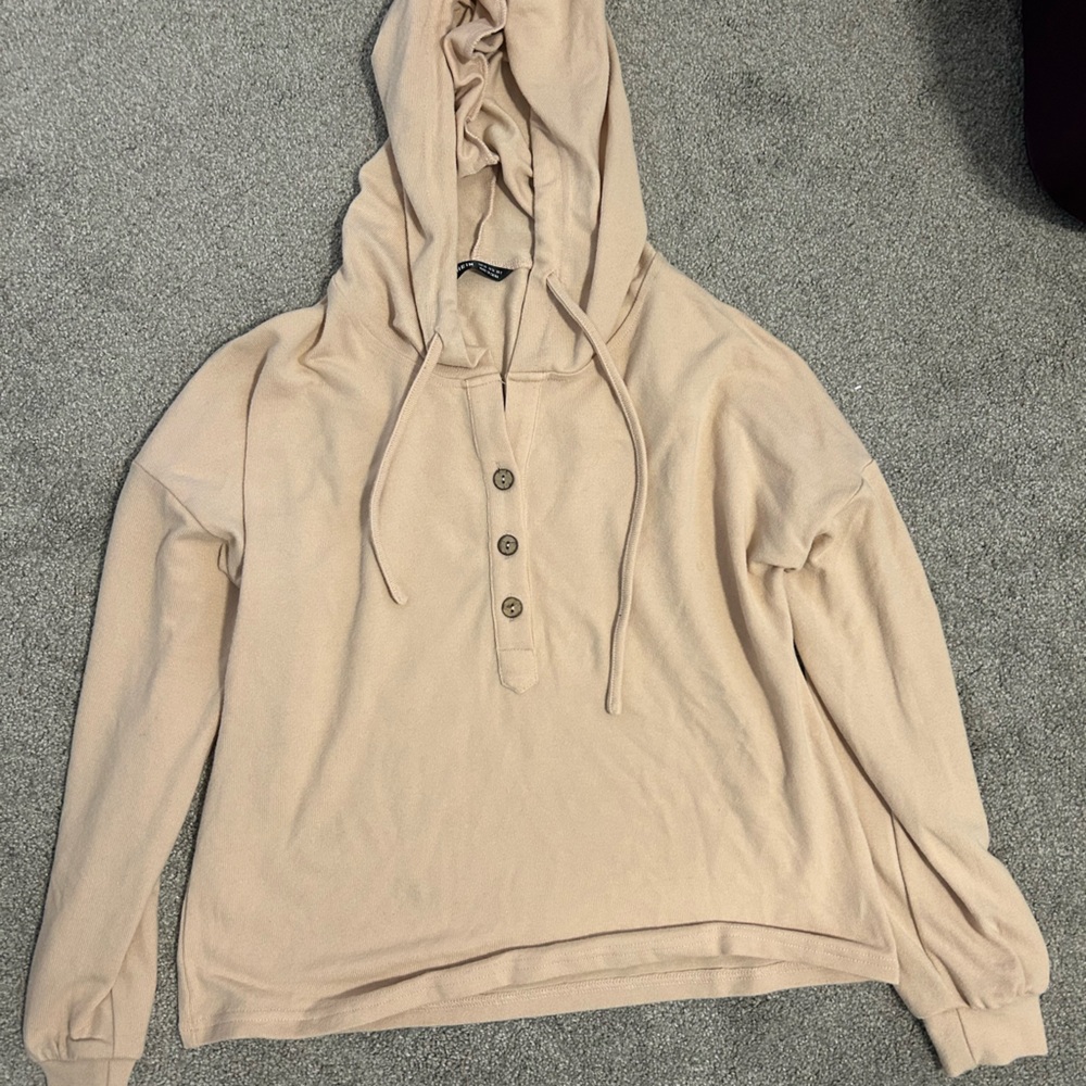 Lightweight hoodie